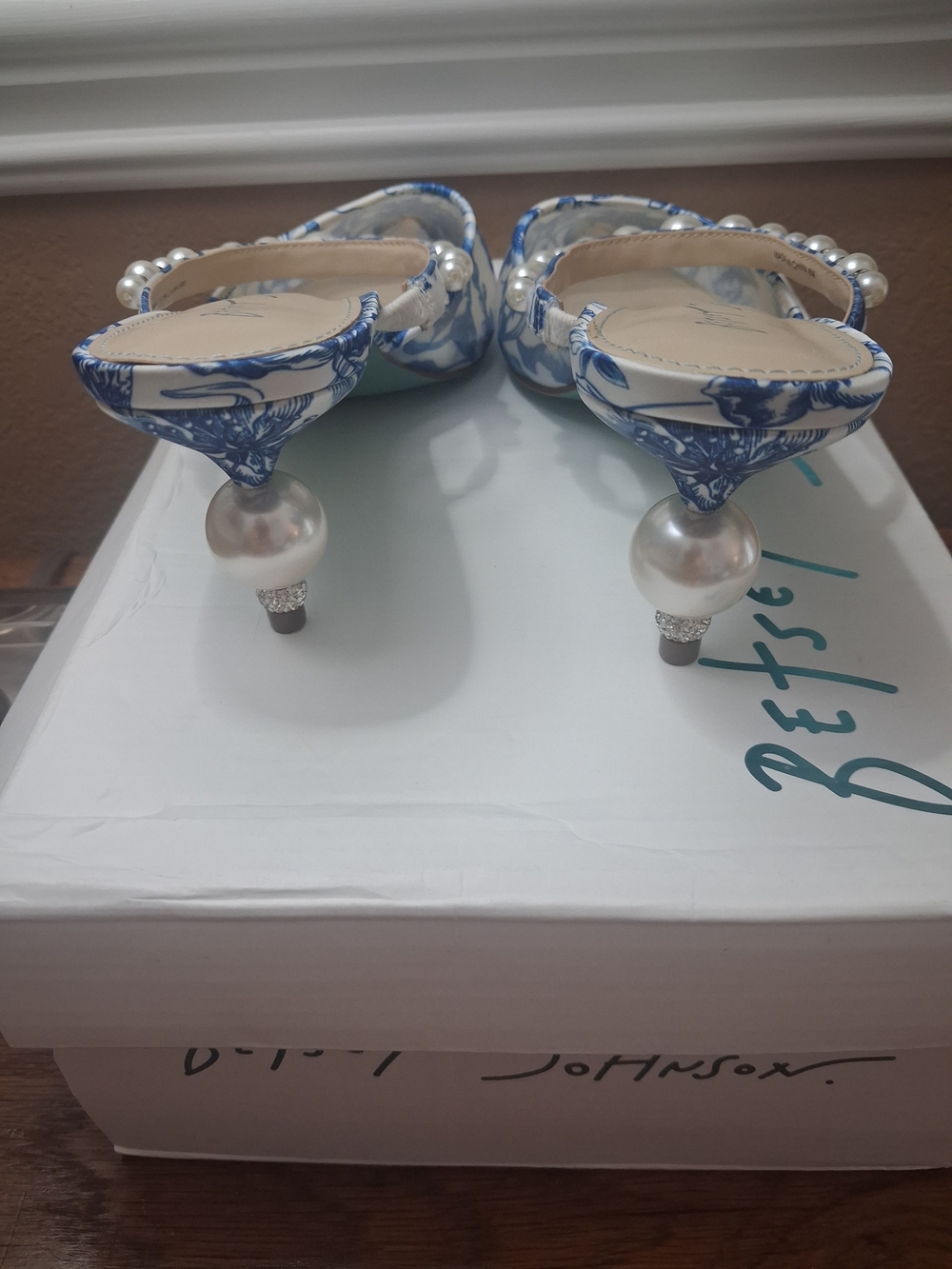 Blue Floral Pearl-Embellished Women’s Kitten Heal - Picture 5 of 9